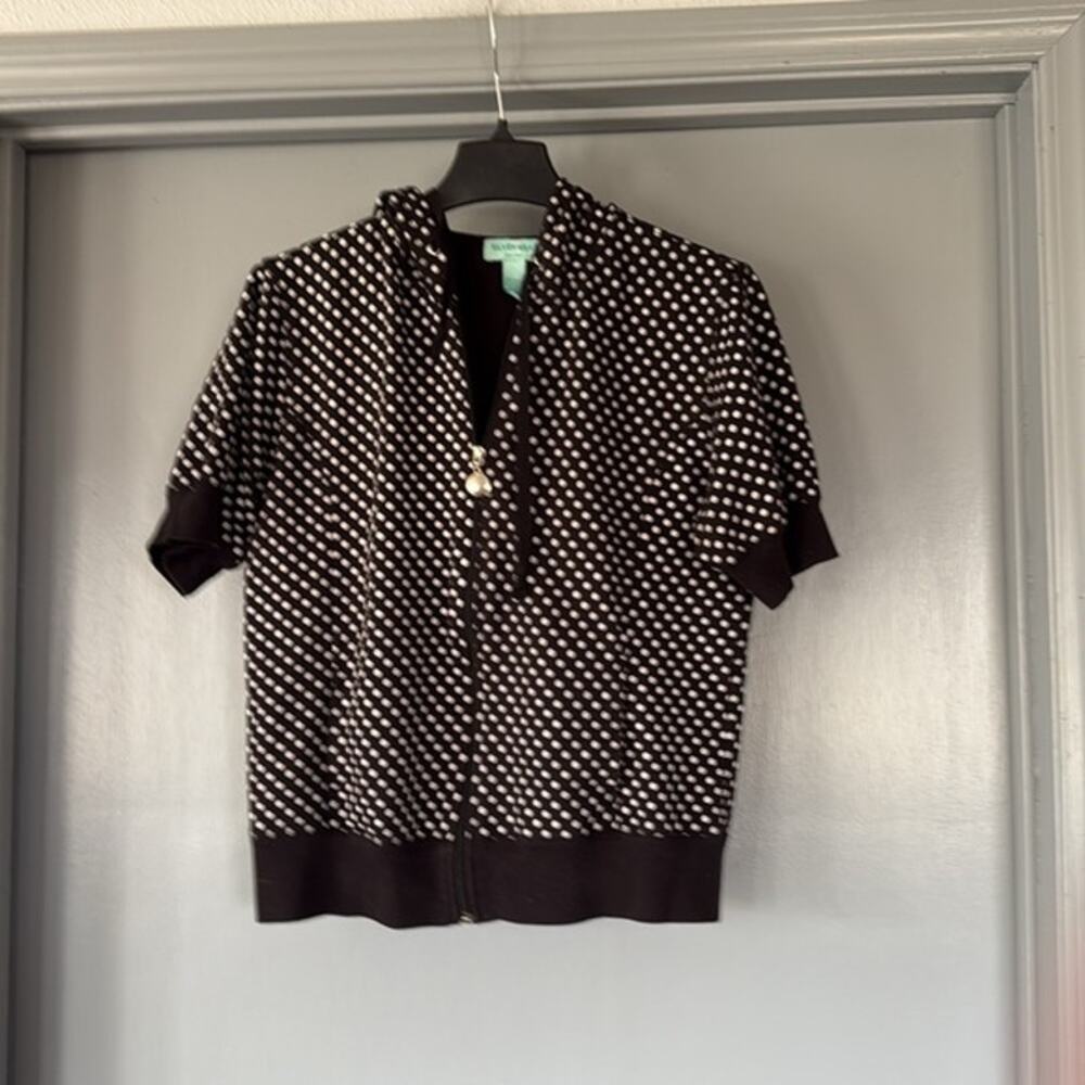 Silverwear NY Women's Zip Front Hoodie Top Short Sleeves Black White Dots sz L